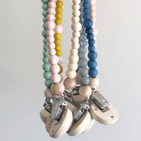 Beaded Dummy Clip - Child Boutique
