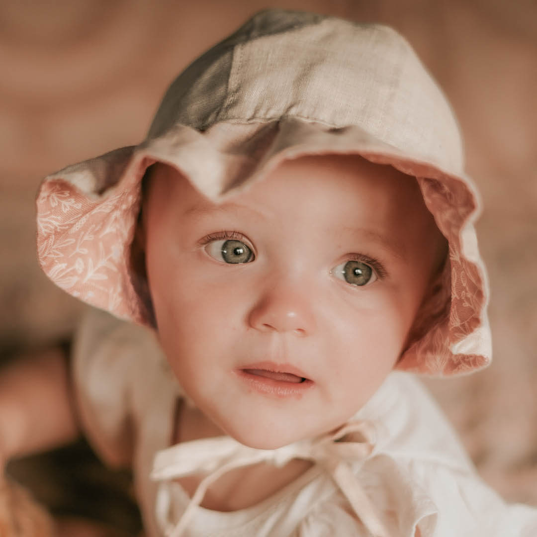 Baby Reversible Ruffle Bonnet - Freya/Flax - Child Boutique